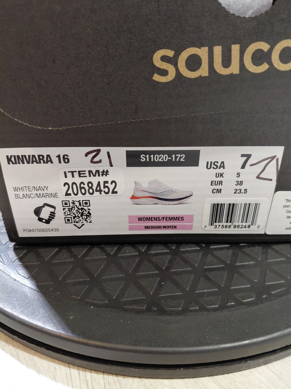 NEW Saucony Premium Women's Kinvara 16 White Teal Orange Running Shoes SIZE 7 - Picture 16 of 16